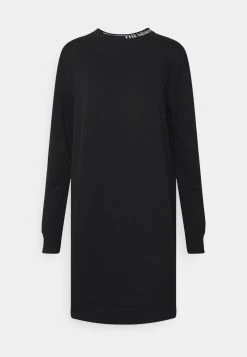 The North Face ZUMU CREW DRESS - Robe de jour En Remise robes col rond femme -THE NORTH FACE Shop 02f026fee0d5487893b57f66e05d12a3 1