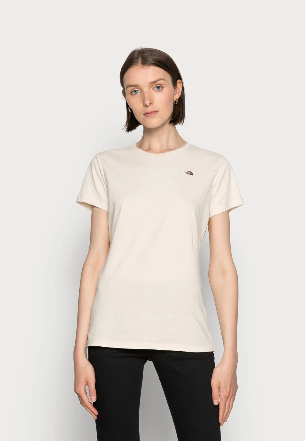 03c82c7929e74710a878ede2560df46f.jpg The North Face Produit de première qualité RECYCLED SCRAP PROGRAM TEE - T-shirt basique t-shirts et tops col rond femme -THE NORTH FACE Shop 03c82c7929e74710a878ede2560df46f