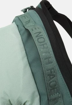 The North Face Prix De Lancement BOZER HIP PACK UNISEX - Sac banane sacs fermeture &eacute;clair -THE NORTH FACE Shop 06d151f27b964980bc1599851f532db7