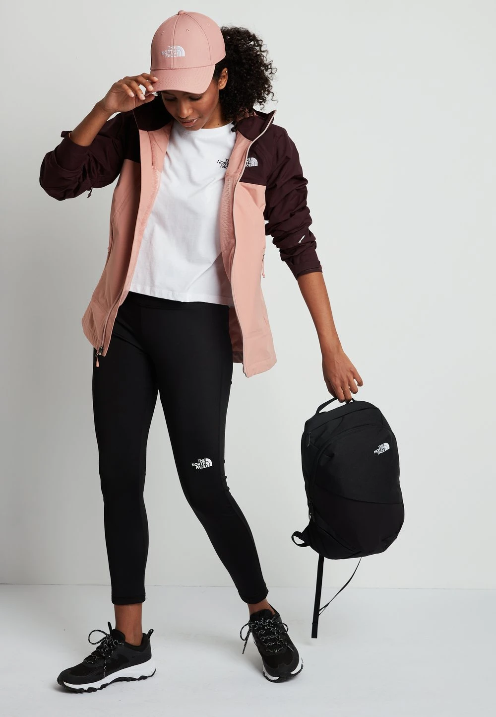 The North Face Prix Malin CROPPED SIMPLE DOME TEE - T-shirt basique vêtements randonnée urbaine female 4 The North Face Prix Malin CROPPED SIMPLE DOME TEE - T-shirt basique vêtements randonnée urbaine female – Image 2