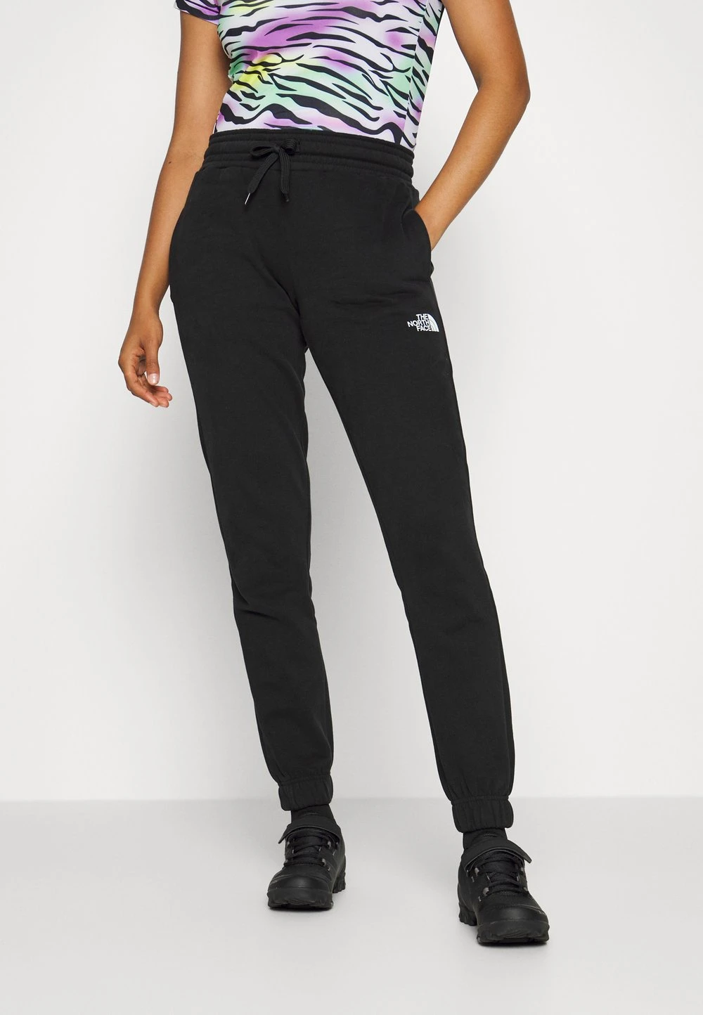 0ce3f97ab65a4de7a5c881115487dba6.jpg Prix Raisonnable The North Face STANDARD PANT - Pantalon de survêtement pantalons haute femme -THE NORTH FACE Shop 0ce3f97ab65a4de7a5c881115487dba6