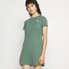 The North Face Bas Prix SIMPLE DOME DRESS - Robe en jersey robes col rond femme 1 The North Face Bas Prix SIMPLE DOME DRESS - Robe en jersey robes col rond femme -THE NORTH FACE Shop 1ca6469ceb234ea4be862522699841d8