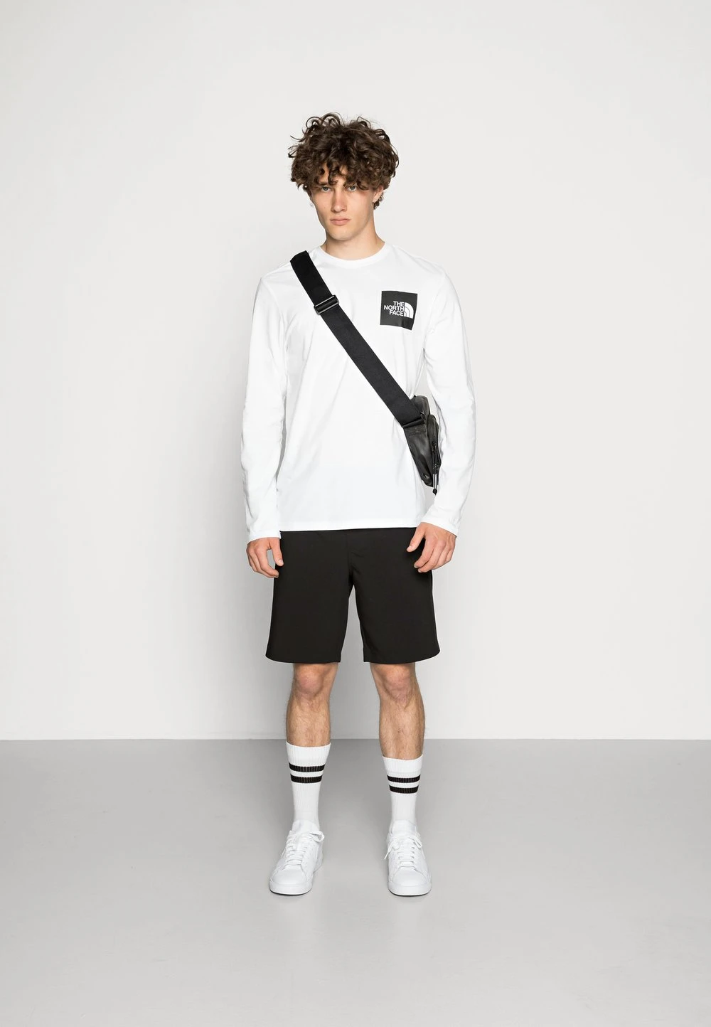 22cc08937ccb4f69ba4b3222cbef0fad.jpg The North Face Prix Légers FINE TEE - T-shirt à manches longues t-shirts & polos col rond male -THE NORTH FACE Shop 22cc08937ccb4f69ba4b3222cbef0fad