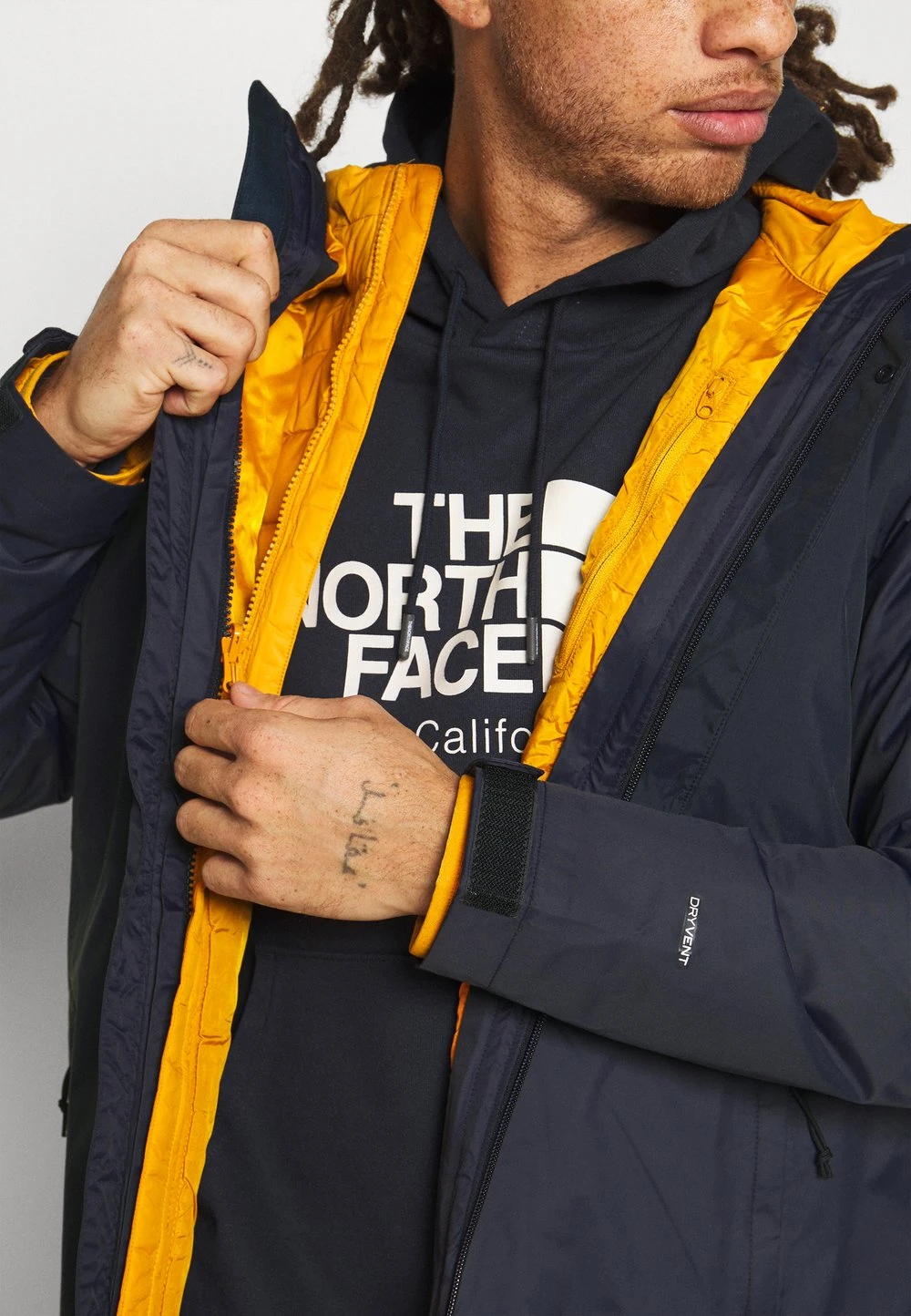 Prix Acceptable The North Face NEW DRYVENT TRICLIMATE 2-IN-1 - Doudoune vêtements randonnée homme 7 Prix Acceptable The North Face NEW DRYVENT TRICLIMATE 2-IN-1 - Doudoune vêtements randonnée homme – Image 5