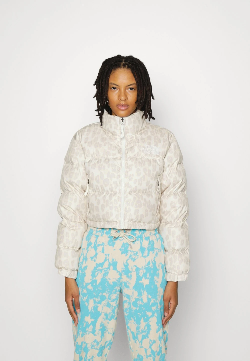 30a8510530e94217b5b8bbea0e6097da.jpg The North Face Prix Incroyables PRINTED NUPTSE SHORT JACKET - Doudoune manteaux col doublé femme -THE NORTH FACE Shop 30a8510530e94217b5b8bbea0e6097da