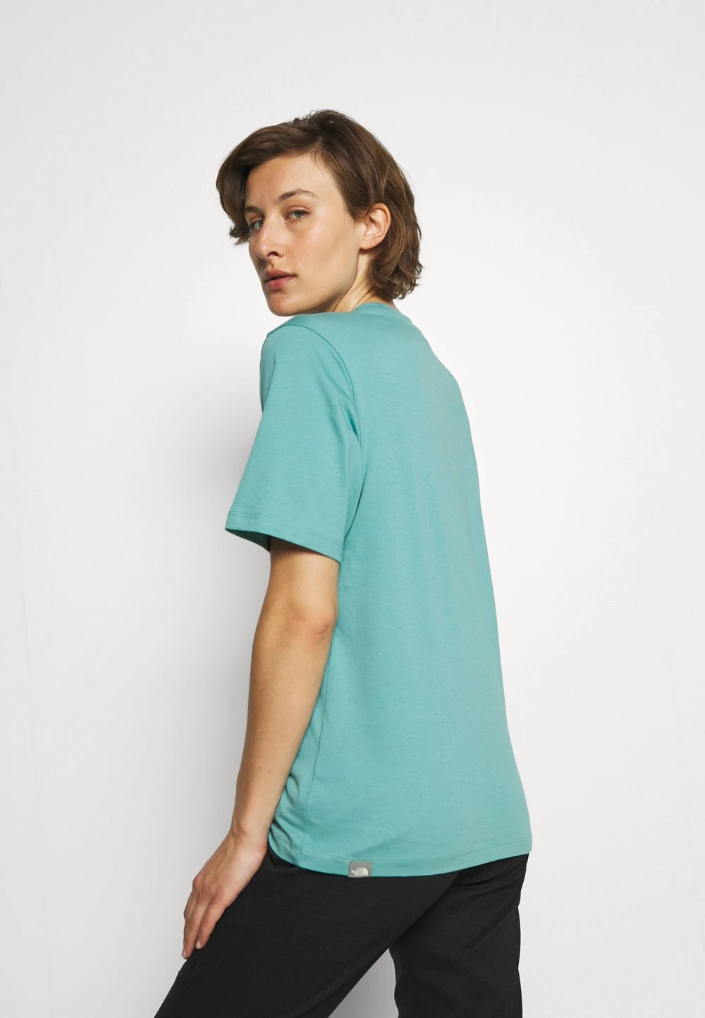 30ad7d90836549a59955d8158bc46fad.jpg The North Face qualité absolue SUMMER BOYFRIEND TEE - T-shirt imprimé vêtements randonnée urbaine female -THE NORTH FACE Shop 30ad7d90836549a59955d8158bc46fad