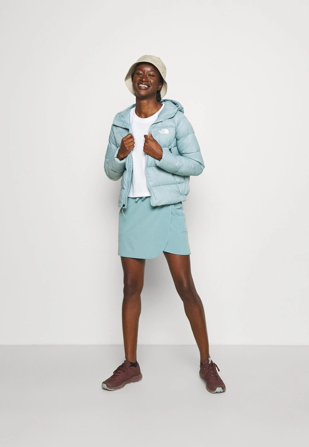 Faible Prix The North Face SIMPLE DOME TEE - T-shirt imprimé vêtements fitness female 4 Faible Prix The North Face SIMPLE DOME TEE - T-shirt imprimé vêtements fitness female – Image 2