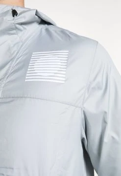 The North Face Vendre-Réclame ANORAK - Blouson vêtements randonnée homme 15 The North Face Vendre-Réclame ANORAK - Blouson vêtements randonnée homme -THE NORTH FACE Shop 3ab48a43bb834d619ad568bda120c394