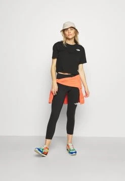 The North Face Vendre-Réclame SIMPLE DOME TEE - T-shirt imprimé vêtements randonnée female -THE NORTH FACE Shop 3add67cb38c84f20aa5f44fd98925194