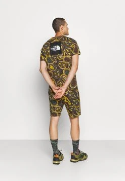 The North Face SUMMER SHORT - Short de sport qualité absolue vêtements randonnée urbaine homme -THE NORTH FACE Shop 3cf517c029384dcfbddb4c8cc605bcb2