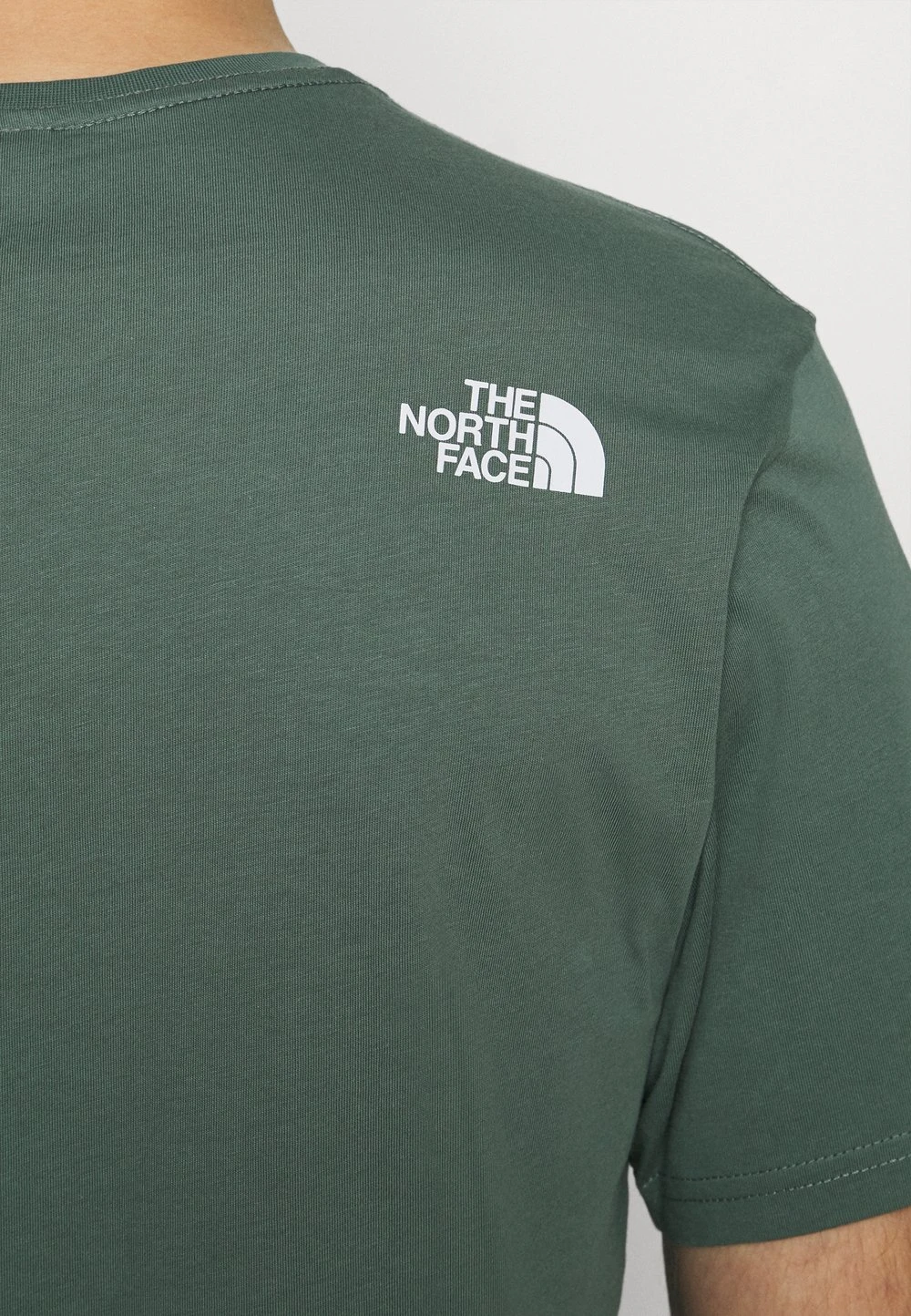 3ecc748ccfe84187819892207904569b.jpg Réduction The North Face STANDARD TEE - T-shirt imprimé t-shirts & polos col rond male -THE NORTH FACE Shop 3ecc748ccfe84187819892207904569b