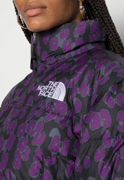Réduction The North Face PRINTED NUPTSE SHORT JACKET - Doudoune vestes & blazers col doublé female -THE NORTH FACE Shop 4138e15c112e44adb2dae7b3df0199eb