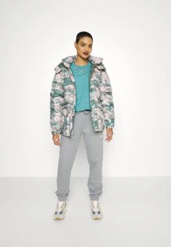 The North Face Prix Gelé SIERRA - Doudoune manteaux capuche femme 19 The North Face Prix Gelé SIERRA - Doudoune manteaux capuche femme -THE NORTH FACE Shop 4180540f4f034dbfa847a09e95a4344a