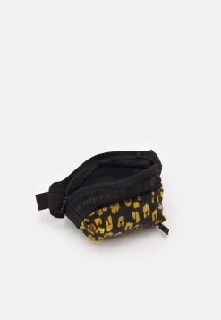 The North Face Un Tarif Préférentiel BOZER HIP PACK UNISEX - Sac banane sacs et accessoires fermeture éclair 4 The North Face Un Tarif Préférentiel BOZER HIP PACK UNISEX - Sac banane sacs et accessoires fermeture éclair -THE NORTH FACE Shop 4333dbe7beb84474bc9dce9694b09187