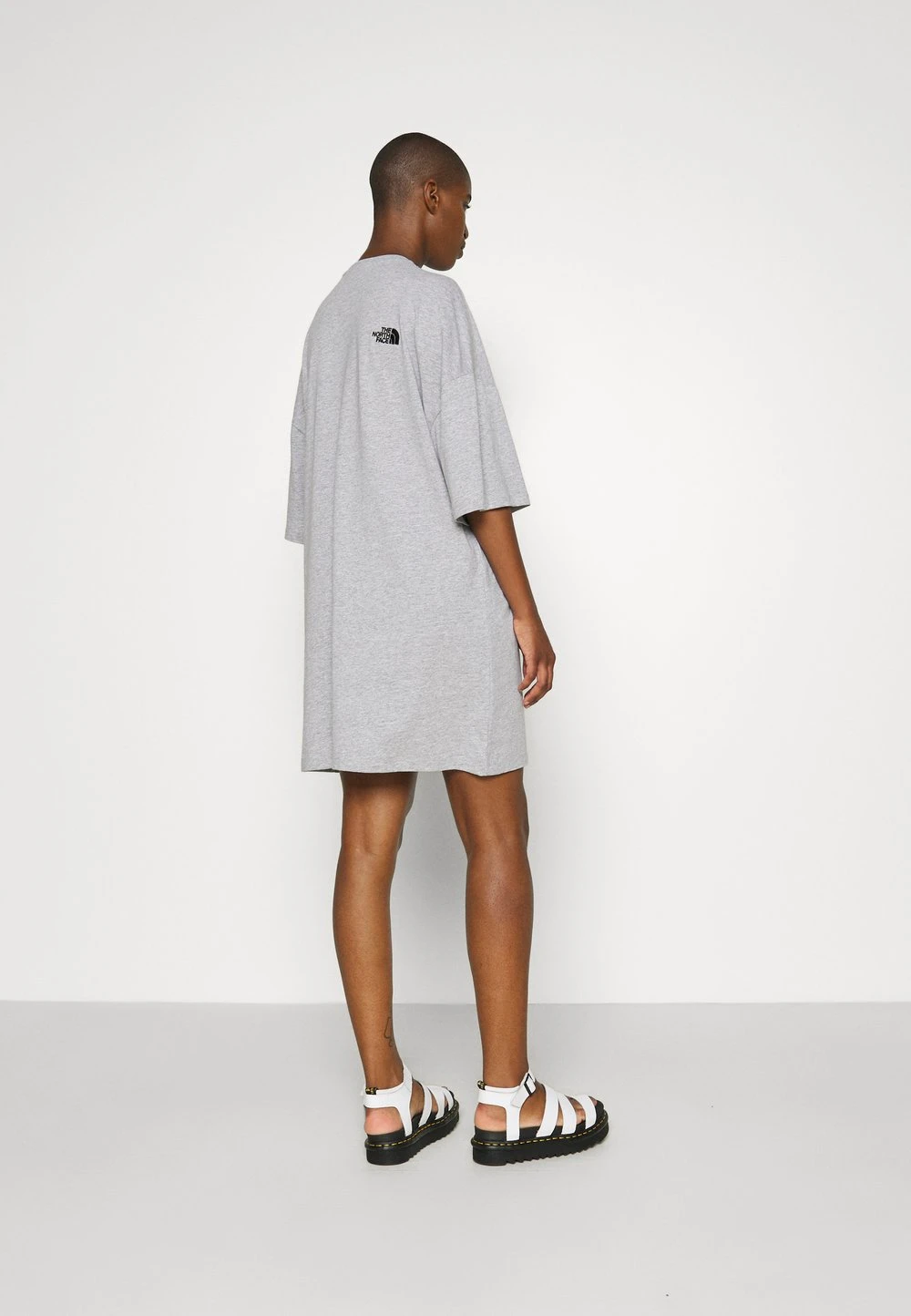 4c5b8de40fab4fa785f5f98a0b9ec0c6.jpg The North Face Prix Raisonnable TEE DRESS - Robe en jersey robes col rond female -THE NORTH FACE Shop 4c5b8de40fab4fa785f5f98a0b9ec0c6