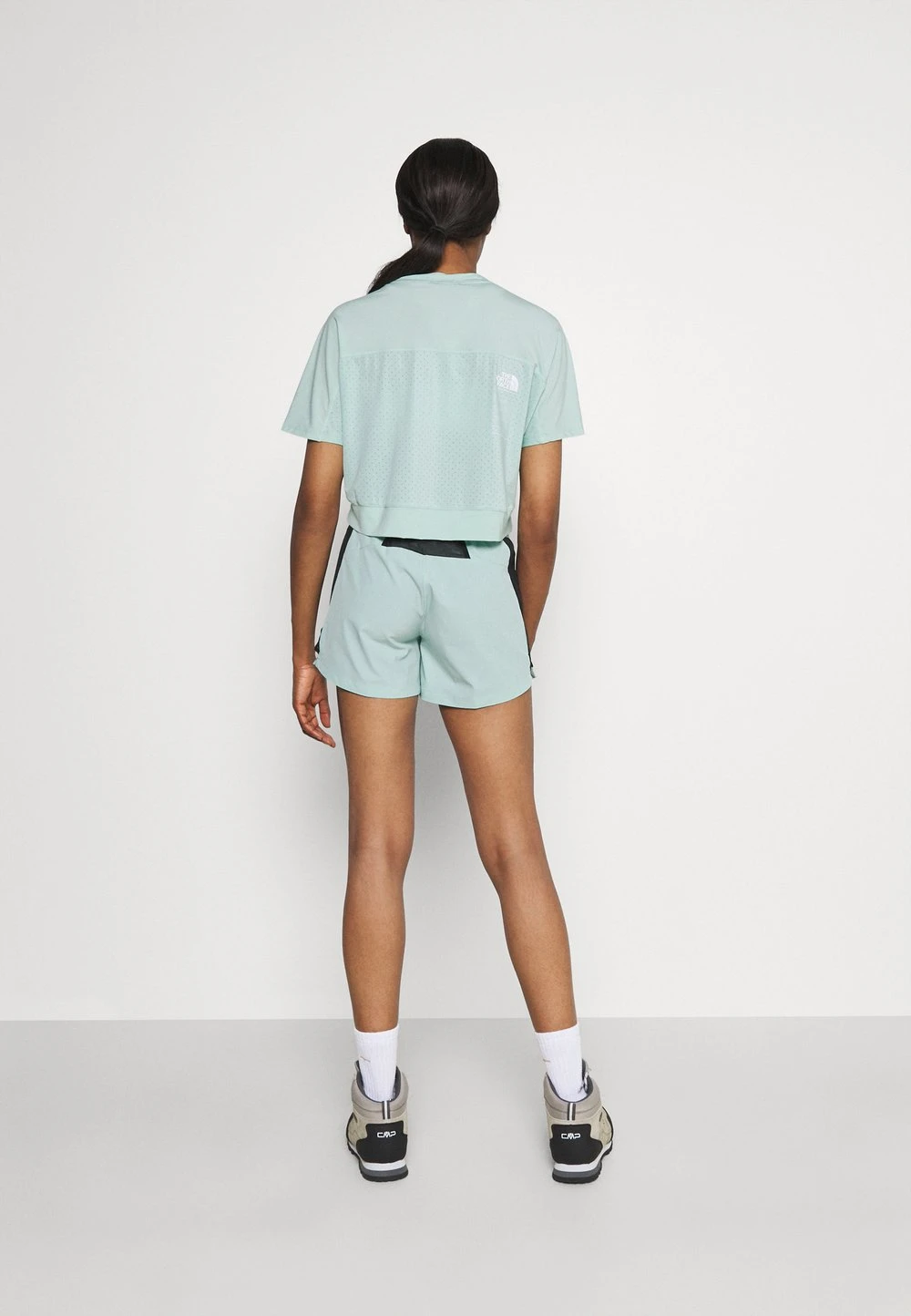 The North Face GLACIER SHORT - Short de sport Prix Cassé sacs élastiquée female 4 The North Face GLACIER SHORT - Short de sport Prix Cassé sacs élastiquée female – Image 3