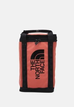 The North Face Faible Prix EXPLORE FUSEBOX UNISEX - Sac à dos sacs poche pour pc portable 15 pouces -THE NORTH FACE Shop 5120dd697baa471f9b630187d74a9961