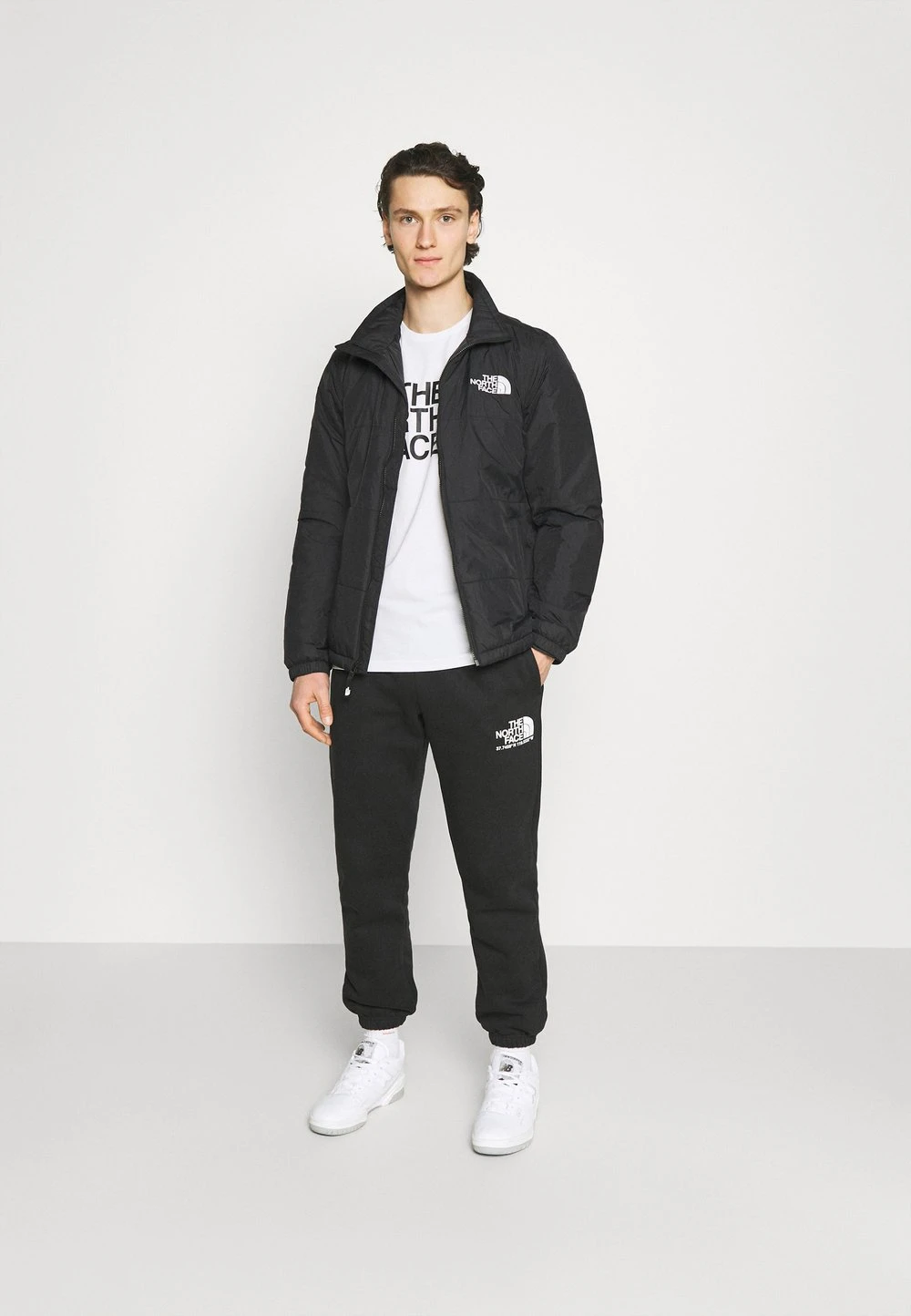 58c4241ecbcb4dea9b9025423e483b2f.jpg The North Face Qualité Fiable STANDARD TEE - T-shirt imprimé t-shirts & polos col rond male -THE NORTH FACE Shop 58c4241ecbcb4dea9b9025423e483b2f