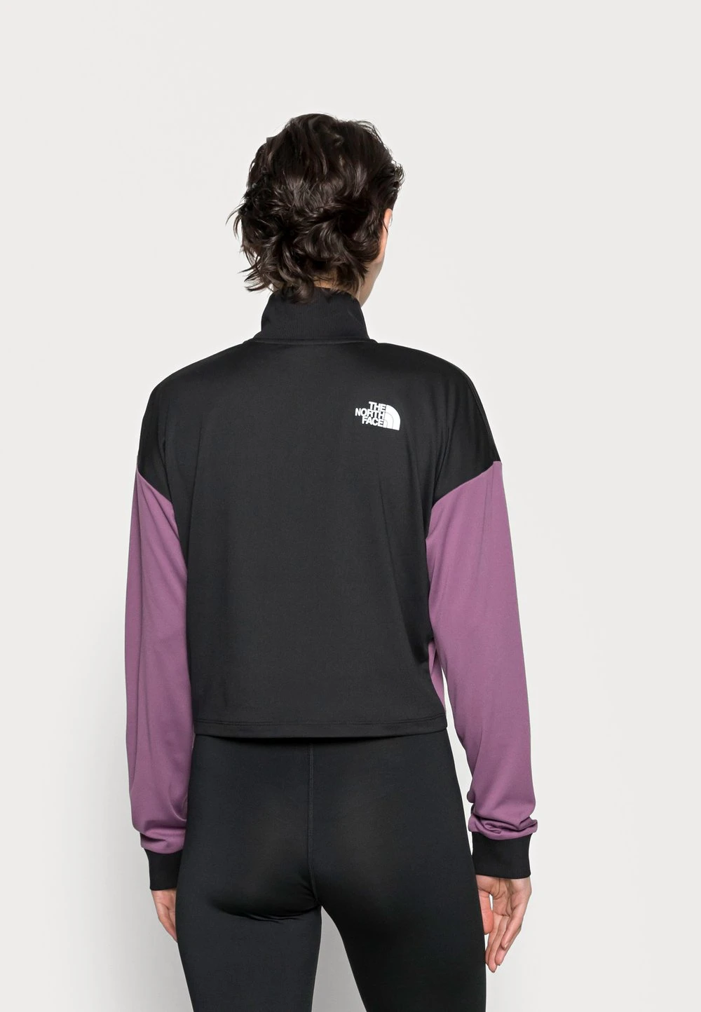 The North Face Prix Réduit T-shirt à manches longues t-shirts et tops col camionneur female 5 The North Face Prix Réduit T-shirt à manches longues t-shirts et tops col camionneur female – Image 3