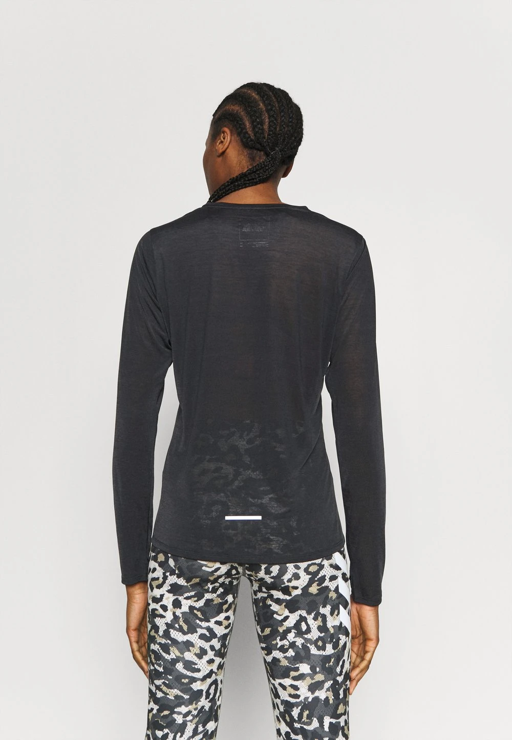 5e8e9d9db98e44f7a62a2d4a8256f542.jpg Garantie De Qualité 100% The North Face UP WITH THE SUN - T-shirt à manches longues vêtements randonnée femme -THE NORTH FACE Shop 5e8e9d9db98e44f7a62a2d4a8256f542