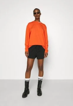 The North Face Prix Allégé NEW ZUMU TEE - T-shirt à manches longues t-shirts et tops col rond female 6 The North Face Prix Allégé NEW ZUMU TEE - T-shirt à manches longues t-shirts et tops col rond female -THE NORTH FACE Shop 6403c0441935431abfeaf334cd7c38ba