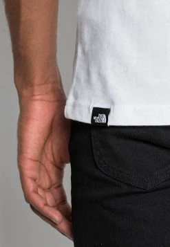 The North Face FINE TEE - T-shirt imprimé Prix Acceptable t-shirts & polos col rond male -THE NORTH FACE Shop 76e2b511761e40db98bc29eff991d83b