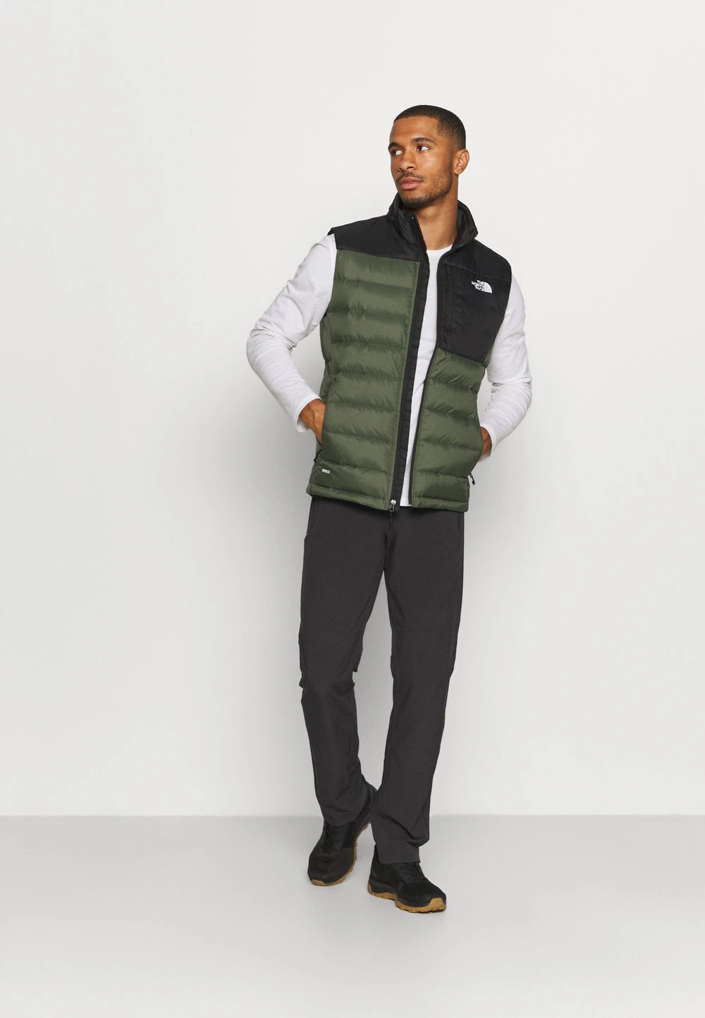 The North Face ACONCAGUA VEST - Veste sans manches Meilleure qualité vêtements randonnée homme 4 The North Face ACONCAGUA VEST - Veste sans manches Meilleure qualité vêtements randonnée homme – Image 2