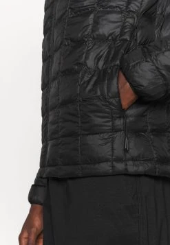 The North Face Soldes En Ligne THERMOBALL ECO JACKET 2.0 - Veste d'hiver vêtements randonnée homme 16 The North Face Soldes En Ligne THERMOBALL ECO JACKET 2.0 - Veste d'hiver vêtements randonnée homme -THE NORTH FACE Shop 7e3dd4ee914a4664b38b5e0fa39d7368