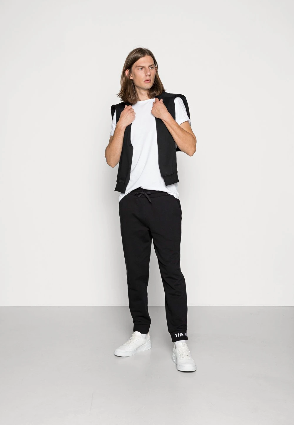 8358ade84540453cac62637b486f2564.jpg The North Face ZUMU JOGGER - Pantalon de survêtement Prix Compétitif pantalons haute homme -THE NORTH FACE Shop 8358ade84540453cac62637b486f2564