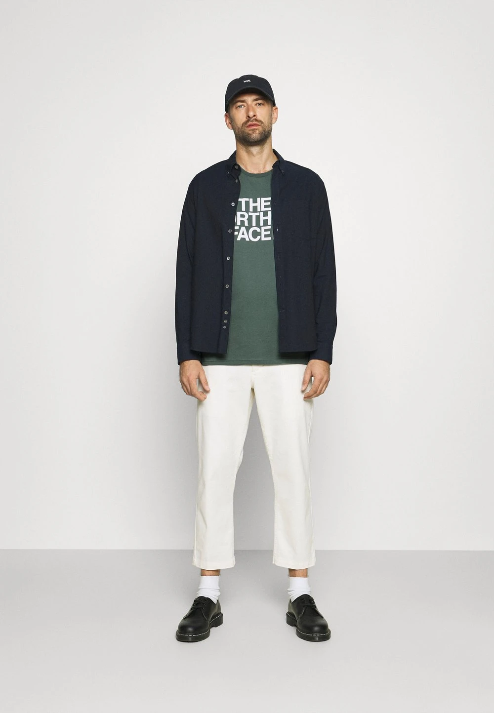 86580b5edbce4d62af39cadcf6bec855.jpg Réduction The North Face STANDARD TEE - T-shirt imprimé t-shirts & polos col rond male -THE NORTH FACE Shop 86580b5edbce4d62af39cadcf6bec855