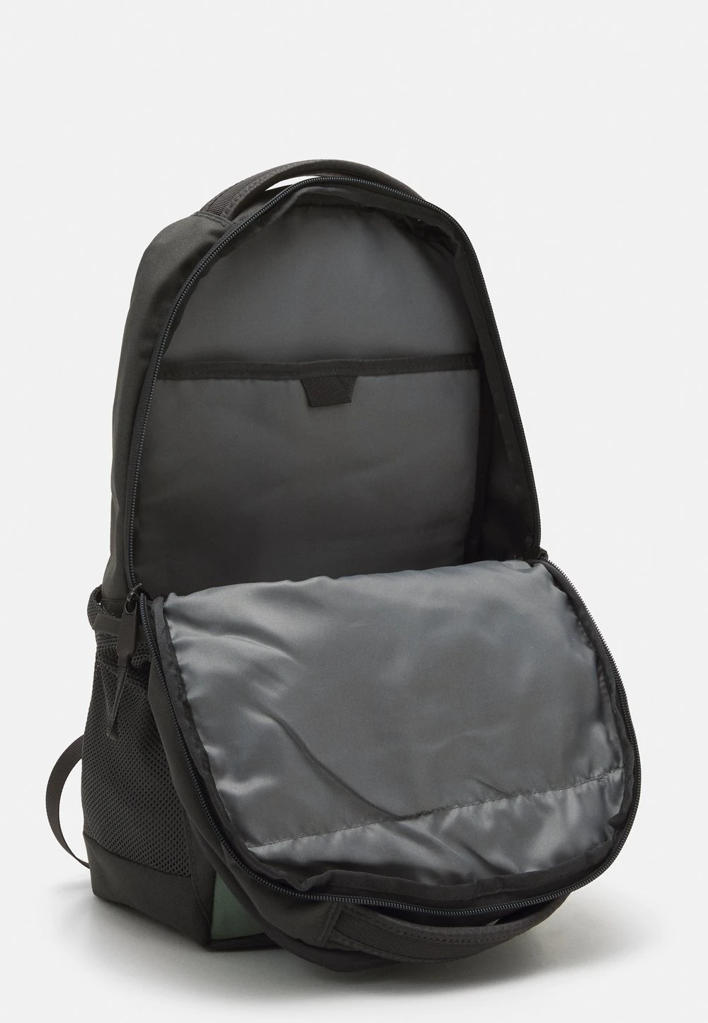 8bcea52eacc5453da1fdd8a2a8685b6a.jpg Réduction The North Face JESTER - Sac de randonnée sacs randonnée urbaine femme -THE NORTH FACE Shop 8bcea52eacc5453da1fdd8a2a8685b6a