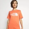 Prix d’Amis The North Face SUMMER BOYFRIEND TEE - T-shirt imprimé vêtements randonnée urbaine female -THE NORTH FACE Shop 91f04eff25414755a414e277db4d698a