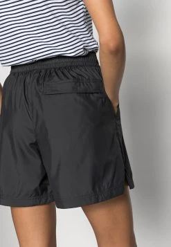 Réduction The North Face HYDRENALINE WIND - Short shorts haute femme -THE NORTH FACE Shop 92f4272b09da46f2b1b6c047fb2a5ad6