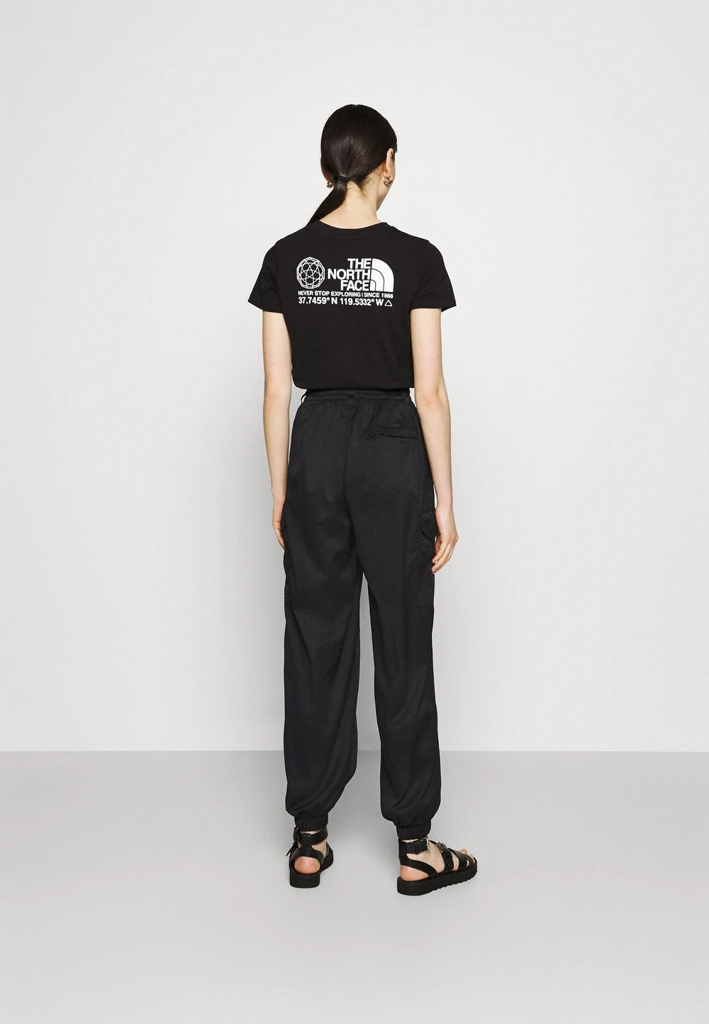 9516d89f04eb463ab470d31a262eb057.jpg Marchandise de première qualité The North Face PANT - Pantalon cargo pantalons haute female -THE NORTH FACE Shop 9516d89f04eb463ab470d31a262eb057