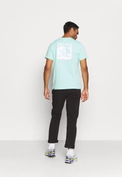 Prix d’Amis The North Face REDBOX CELEBRATION TEE - T-shirt imprimé vêtements randonnée urbaine male -THE NORTH FACE Shop 99dadf554073445f82d1126abb454cf1