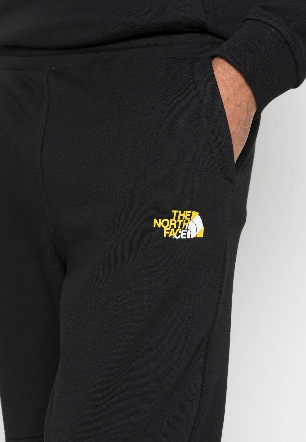 9c66e6293c5340e4ab3d56bbe0cc3845.jpg Soldes The North Face COORDINATES - Pantalon de survêtement pantalons normale male -THE NORTH FACE Shop 9c66e6293c5340e4ab3d56bbe0cc3845