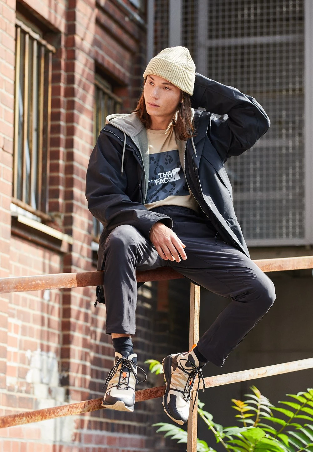 Prix Jamais Vus The North Face RETRO MOUNTAIN FUTURE LIGHT JACKET - Veste imperméable vestes capuche male 3 Prix Jamais Vus The North Face RETRO MOUNTAIN FUTURE LIGHT JACKET - Veste imperméable vestes capuche male