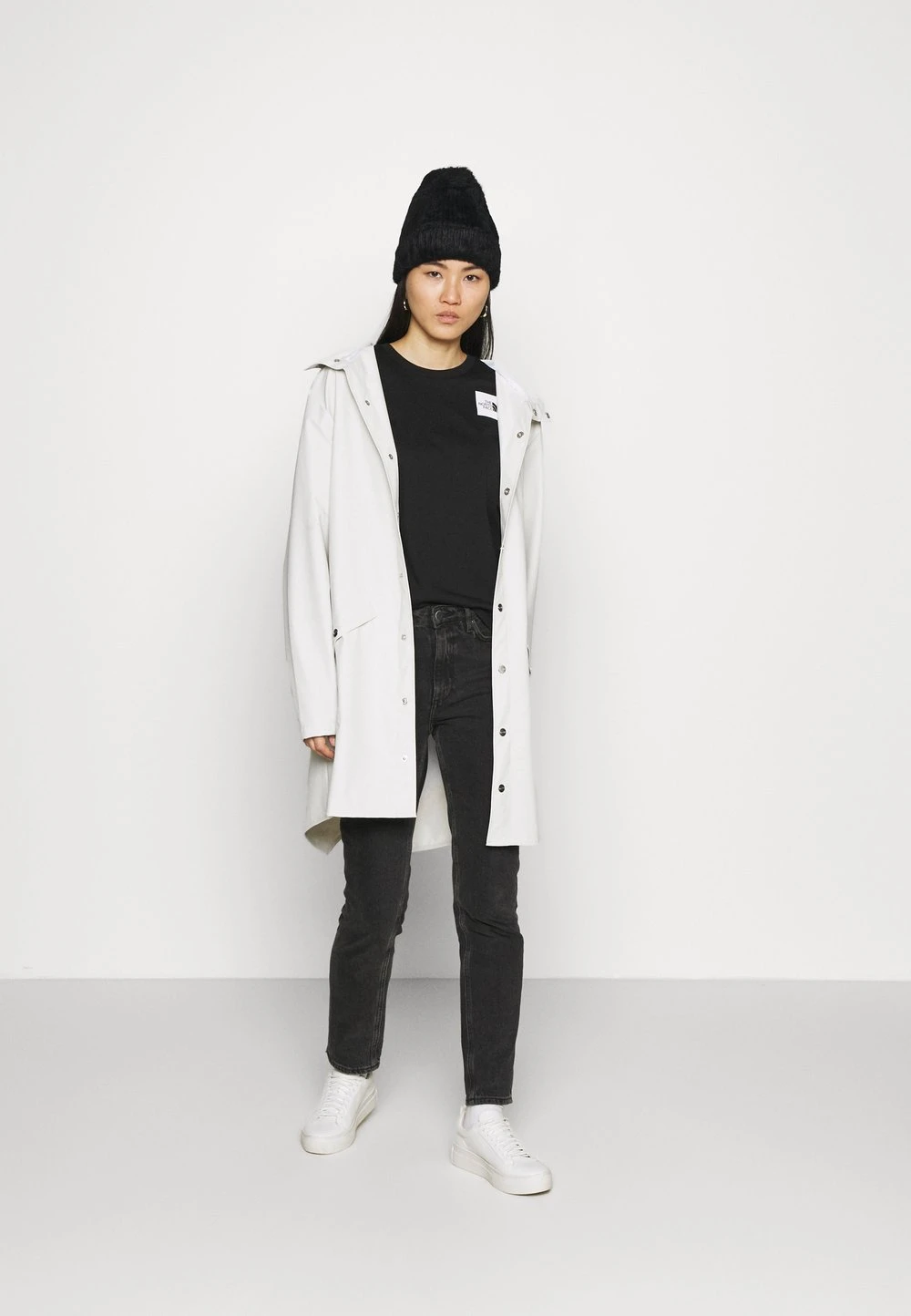 a83365a35fe04663a3040a6447ea74c7.jpg The North Face Assurance De l’Authenticité FINE TEE - T-shirt imprimé t-shirts et tops col rond femme -THE NORTH FACE Shop a83365a35fe04663a3040a6447ea74c7