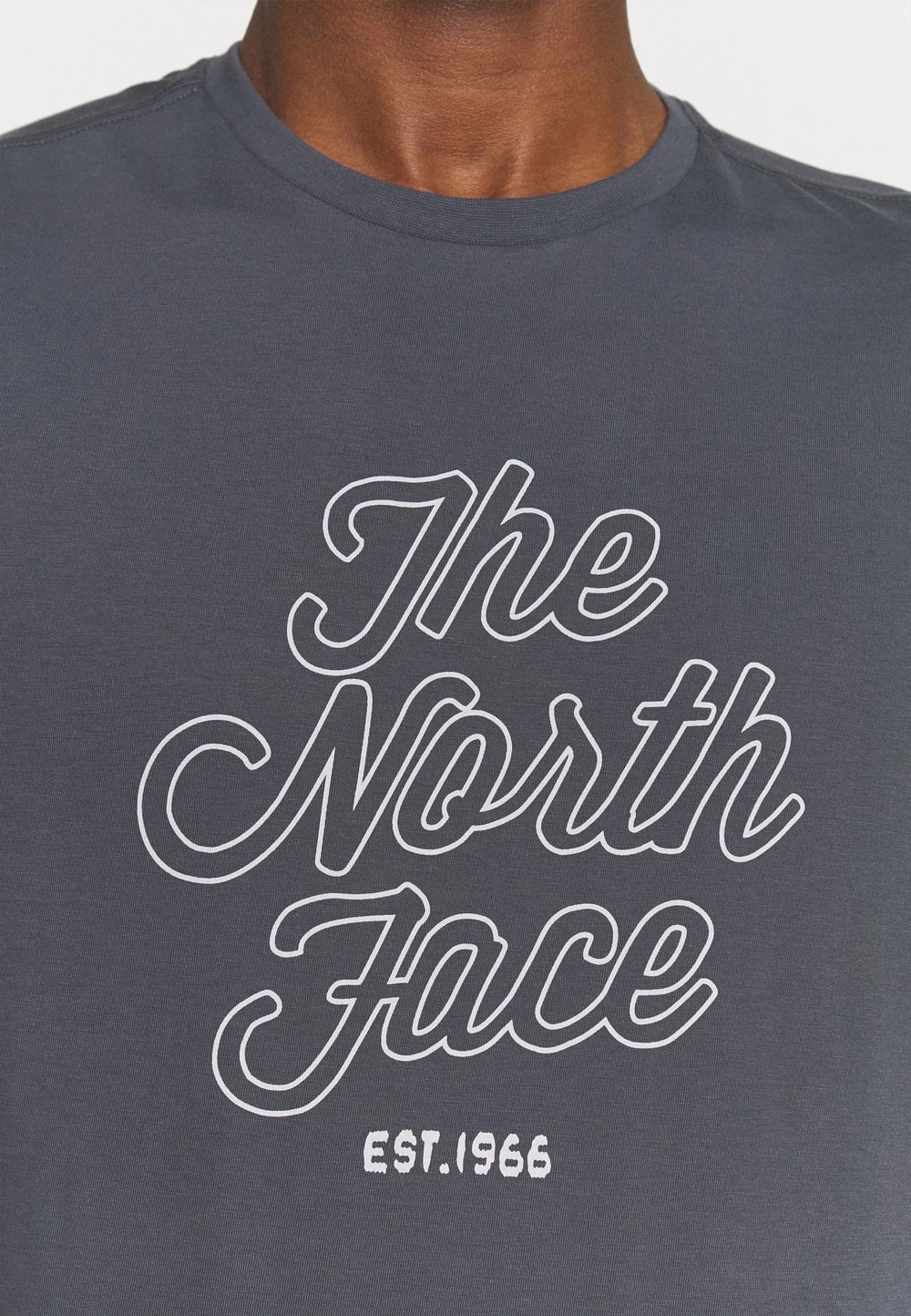 Prix Sacrifiés The North Face NATURAL WONDERS TEE - T-shirt imprimé vêtements randonnée male 6 Prix Sacrifiés The North Face NATURAL WONDERS TEE - T-shirt imprimé vêtements randonnée male – Image 4