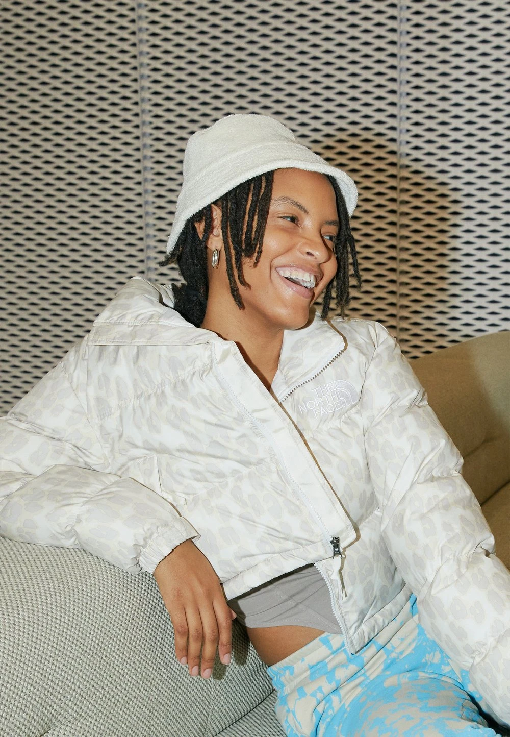 b1f8a8e4710e4212add07e692e451fea.jpg The North Face Prix Incroyables PRINTED NUPTSE SHORT JACKET - Doudoune manteaux col doublé femme -THE NORTH FACE Shop b1f8a8e4710e4212add07e692e451fea