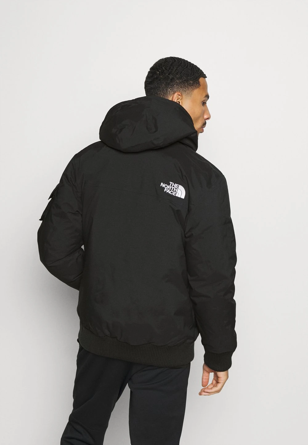 The North Face Rabais RECYCLED GOTHAM JACKET VANADIS - Doudoune vêtements randonnée urbaine male 6 The North Face Rabais RECYCLED GOTHAM JACKET VANADIS - Doudoune vêtements randonnée urbaine male – Image 4