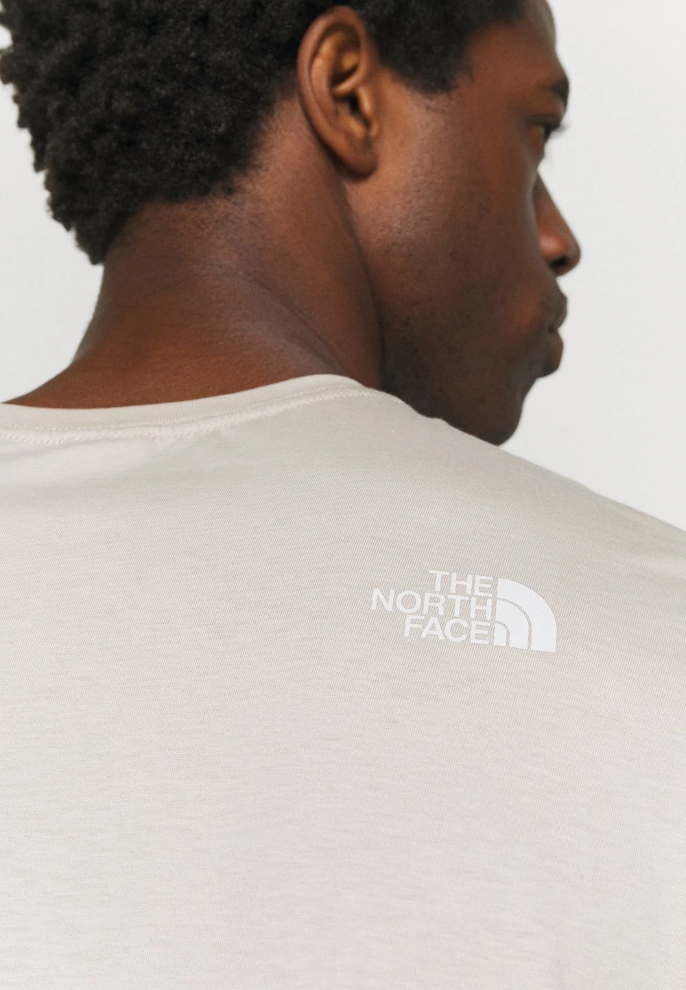 c5c8b9e266e84e2aba31a1f224b1d1e0.jpg Prix Cassé The North Face NATURAL WONDERS TEE - T-shirt imprimé vêtements randonnée homme -THE NORTH FACE Shop c5c8b9e266e84e2aba31a1f224b1d1e0