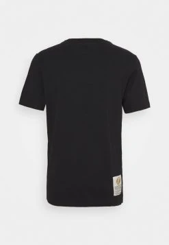 The North Face Soldes RECYCLED TEE - T-shirt basique t-shirts & polos col rond male 5 The North Face Soldes RECYCLED TEE - T-shirt basique t-shirts & polos col rond male -THE NORTH FACE Shop c9ec20e90d9b4c72bc2c26b5e68cd699