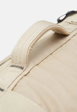 The North Face BASE CAMP VOYAGER DUFFEL UNISEX - Sac de voyage Prix Malin sacs de voyage et valises intérieur spacieux 6 The North Face BASE CAMP VOYAGER DUFFEL UNISEX - Sac de voyage Prix Malin sacs de voyage et valises intérieur spacieux -THE NORTH FACE Shop caa57f1c54514e9eb5298911db47214f