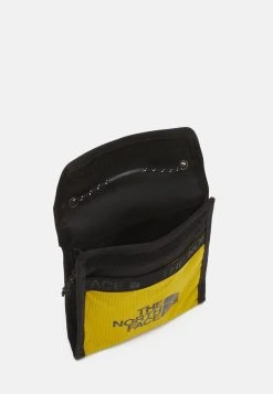 The North Face qualité absolue BOZER NECK POUCH UNISEX - Sac bandoulière sacs à scratch -THE NORTH FACE Shop d4532fb7268c43b5bf4d9c0672d80ab6