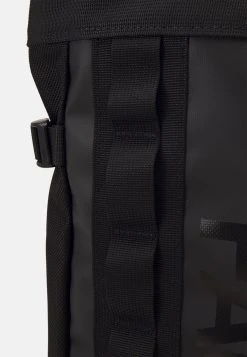 The North Face BASE CAMP TOTE UNISEX - Sac à dos En promotion sacs compartiment pour pc portable -THE NORTH FACE Shop d46c5e59cded4b17af71d25b22c1f538