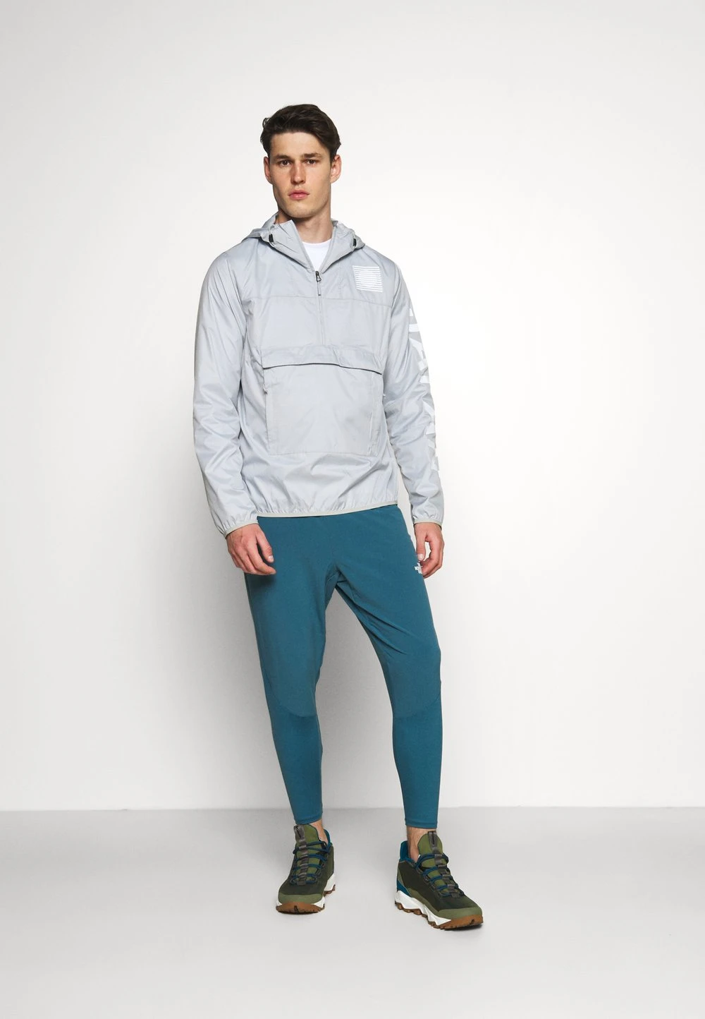 The North Face Vendre-Réclame ANORAK - Blouson vêtements randonnée homme 4 The North Face Vendre-Réclame ANORAK - Blouson vêtements randonnée homme – Image 2