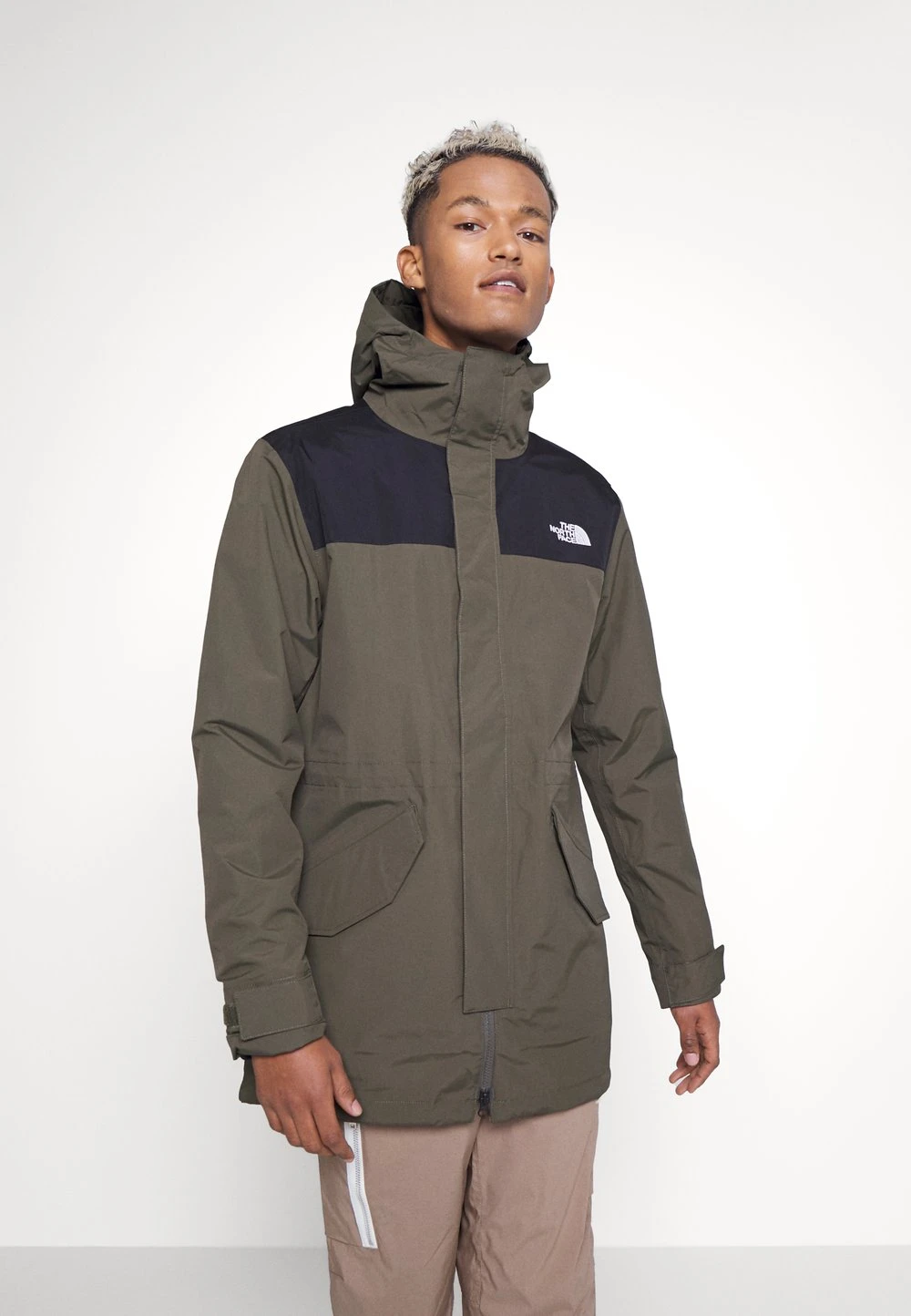 The North Face Qualité Excellente CITY BREEZE RAIN - Parka manteaux capuche male 3 The North Face Qualité Excellente CITY BREEZE RAIN - Parka manteaux capuche male