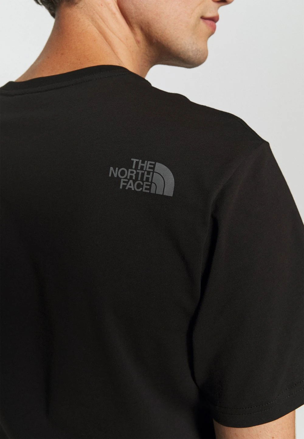 da56c080d41c46b196e8bb11fa69b607.jpg Prix Sacrifiés The North Face EASY TEE - T-shirt imprimé vêtements randonnée homme -THE NORTH FACE Shop da56c080d41c46b196e8bb11fa69b607