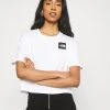 Prix Sympa The North Face CROPPED FINE TEE - T-shirt imprimé t-shirts et tops col rond female -THE NORTH FACE Shop e4cdaf69f10845c9a8d1b86c1ec98180